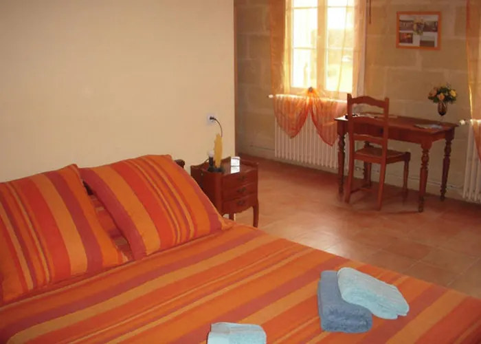 La Maison Des Aurelines Bed and Breakfast Puisseguin