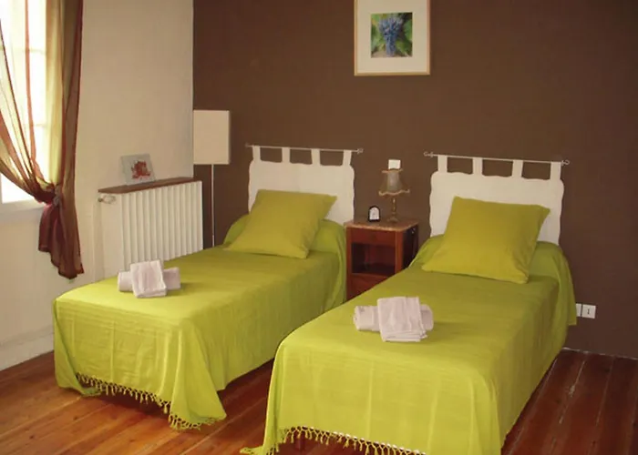 La Maison Des Aurelines Bed and Breakfast